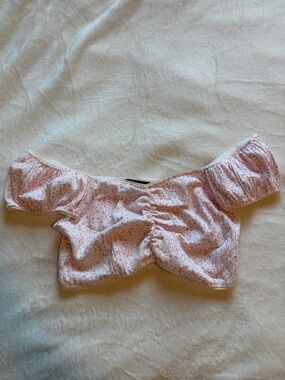 Forever 21 Pink Floral Off-Shoulder Ruched Crop Top